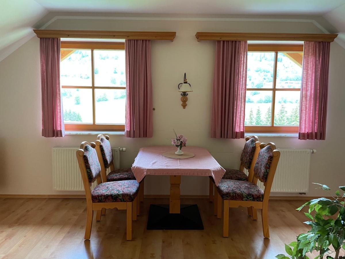 Ferienhaus Alpenblick Krakauschatten ภายนอก รูปภาพ
