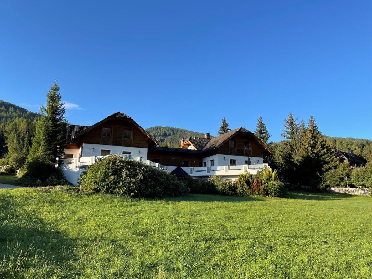 Ferienhaus Alpenblick Krakauschatten ภายนอก รูปภาพ