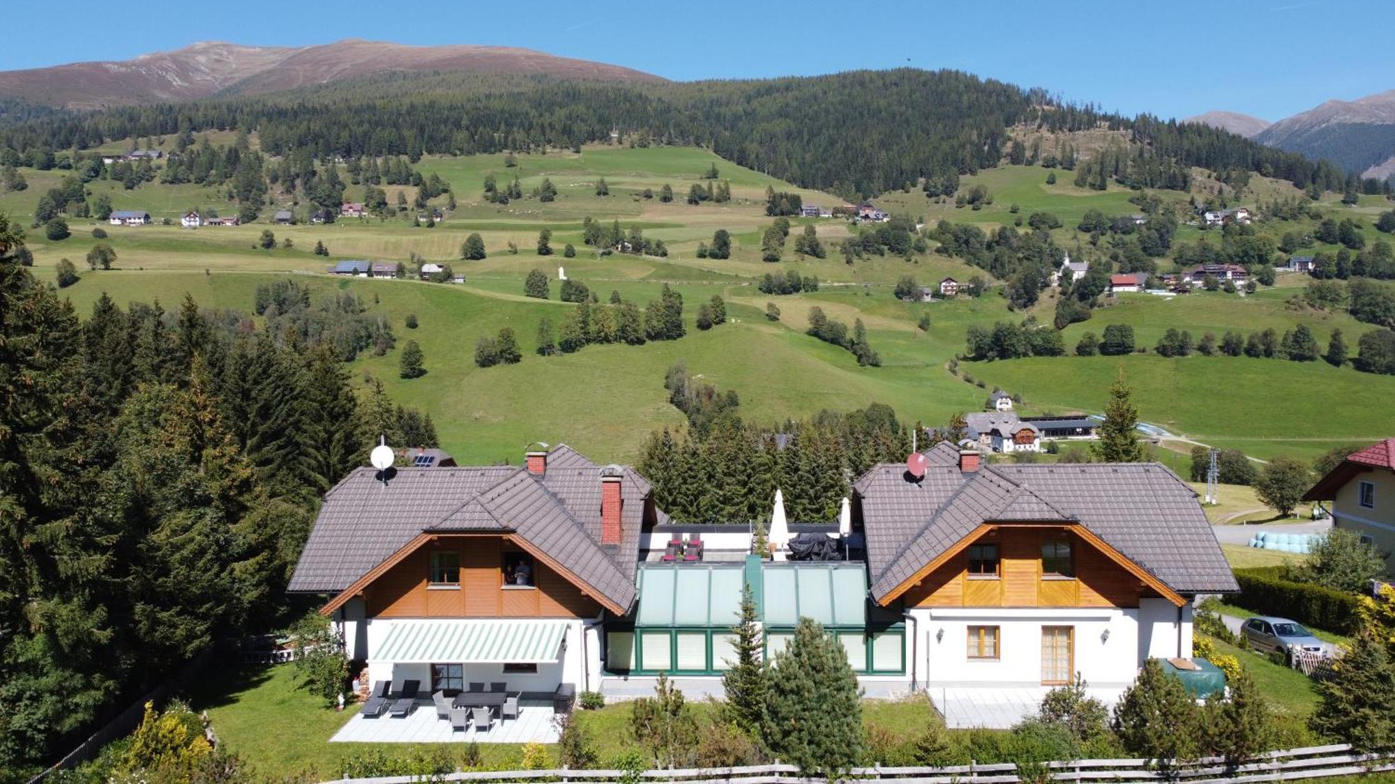 Ferienhaus Alpenblick Krakauschatten ภายนอก รูปภาพ